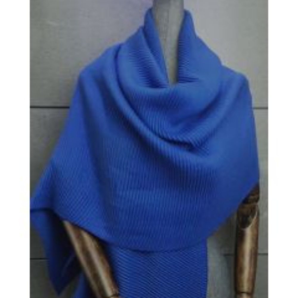 Crinkle Shawl Wrap